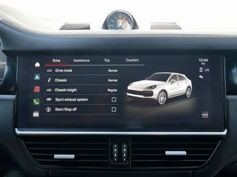 Used 2022 Porsche Cayenne Turbo image 56