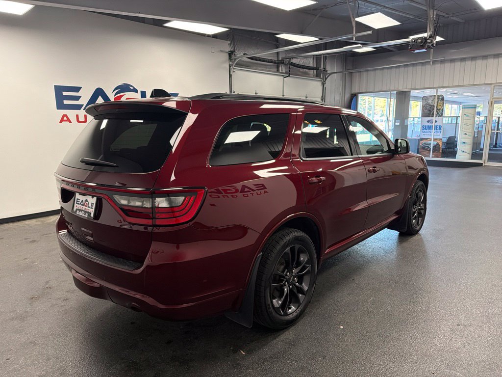 Used 2023 Dodge Durango SXT w/ SXT Blacktop Group AWD/4WD image 8