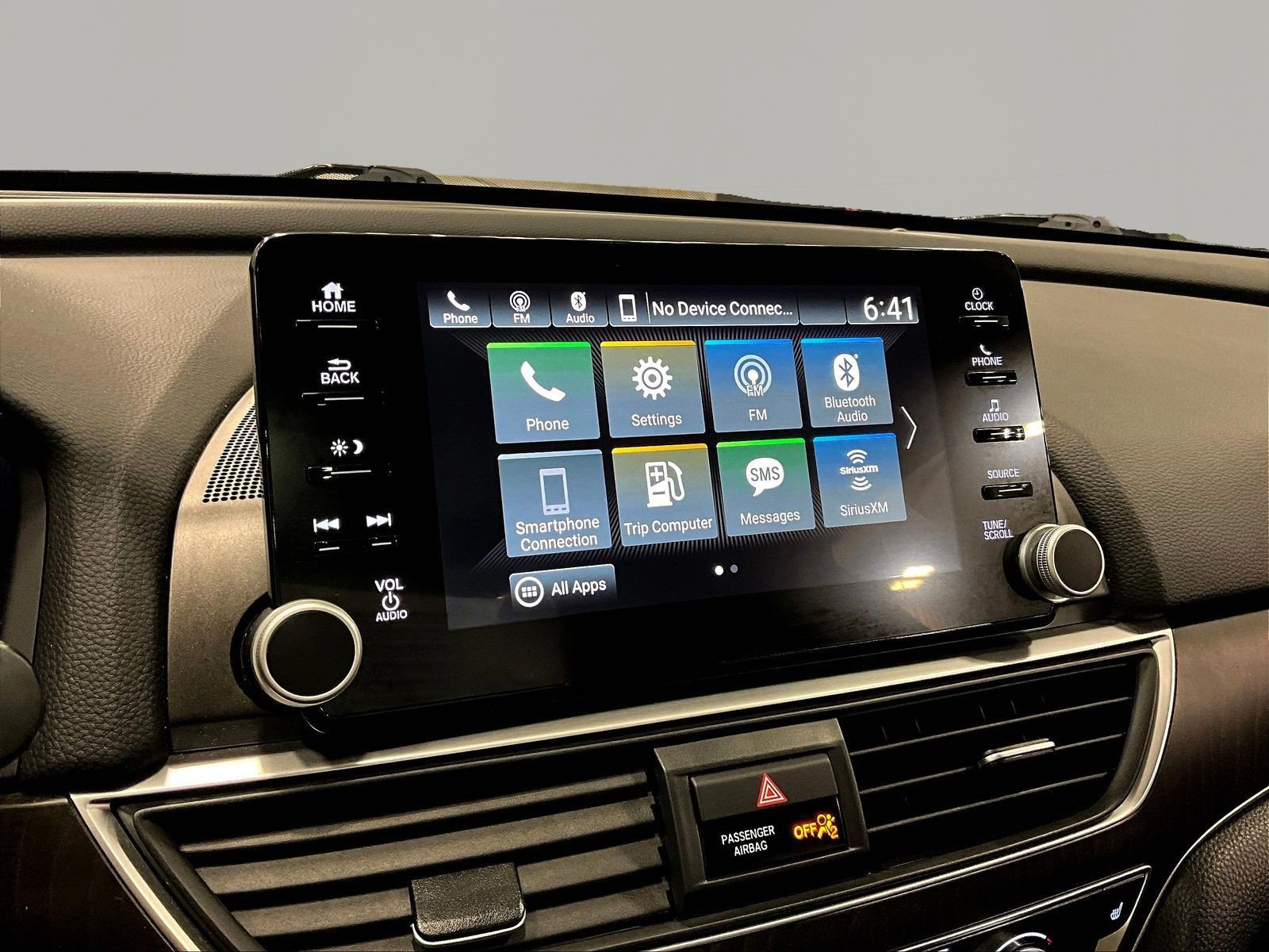 Used 2018 Honda Accord EX image 14