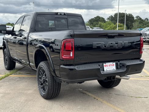 New 2026 RAM 2500 Limited AWD/4WD image 8