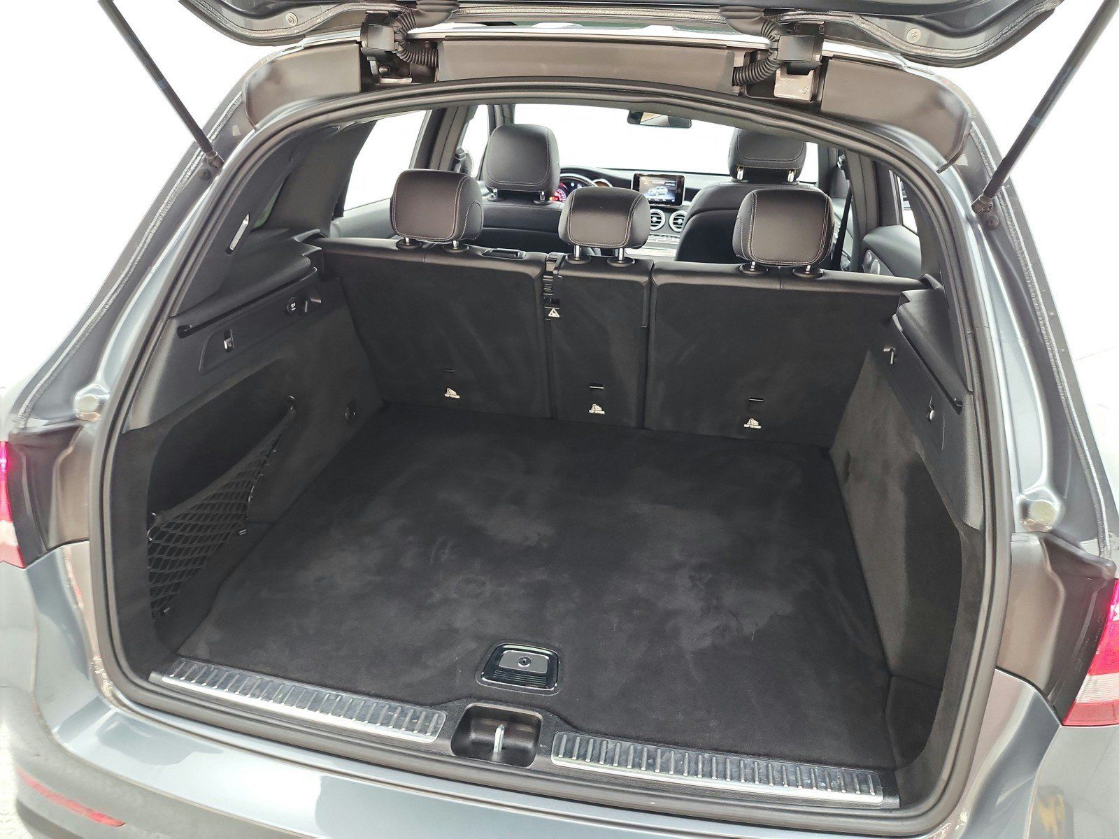 Used 2019 Mercedes-Benz GLC 300 image 22