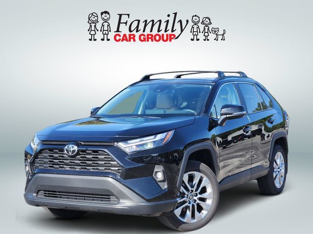 Certified 2025 Toyota RAV4 XLE Premium FWD image 1
