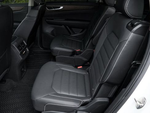 New 2025 Volkswagen Atlas SEL AWD/4WD image 26