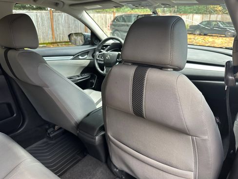 Used 2017 Honda Civic EX-T image 12