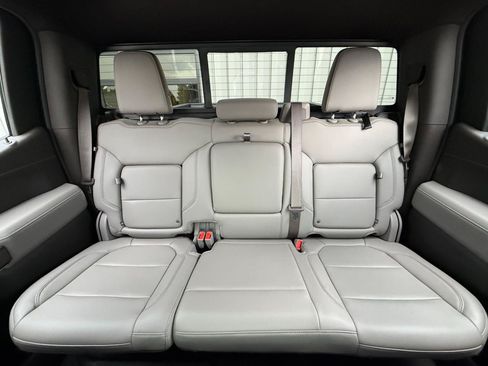 Used 2020 Chevrolet Silverado 1500 RST w/ All-Star Edition AWD/4WD image 18