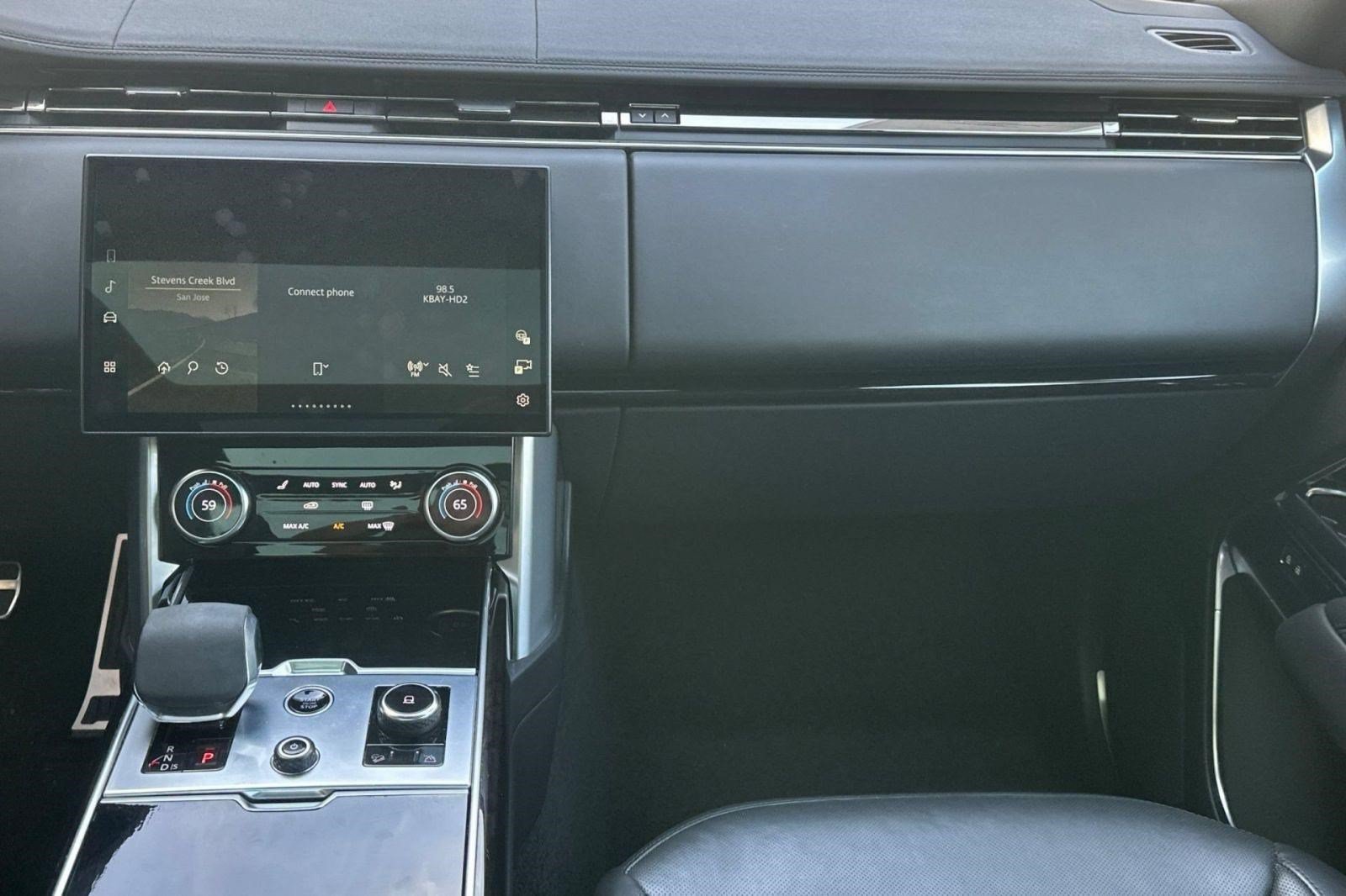 Certified 2023 Land Rover Range Rover Long Wheelbase SE AWD/4WD image 20