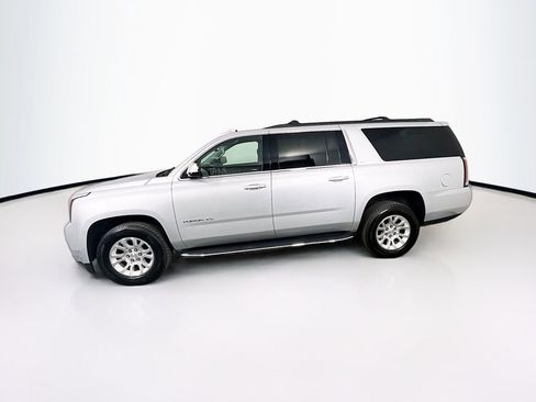 Certified 2017 GMC Yukon XL SLT w/ Open Road Package image 4