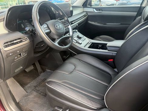 Used 2025 Hyundai Palisade SEL FWD image 12
