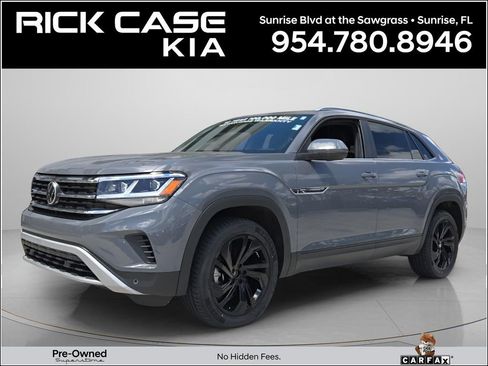 Used 2022 Volkswagen Atlas Cross Sport SE image 1