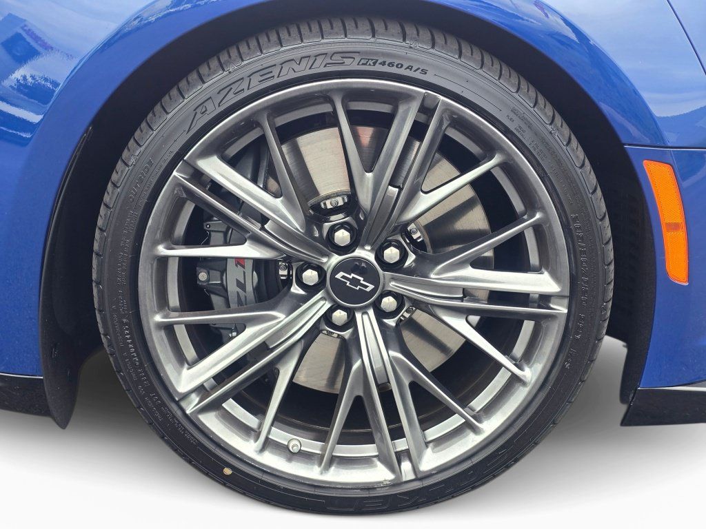 Used 2023 Chevrolet Camaro ZL1 RWD image 26