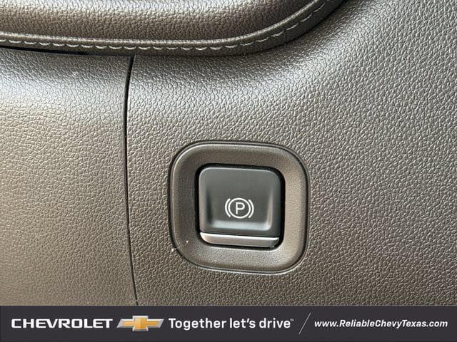 Used 2020 GMC Sierra 2500 Denali w/ Denali Ultimate Package AWD/4WD image 31
