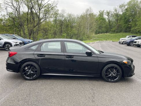 Used 2024 Honda Civic Sport image 6