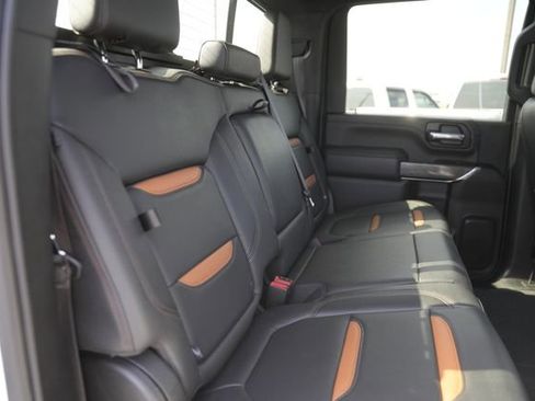 Used 2022 GMC Sierra 3500 AT4 image 16