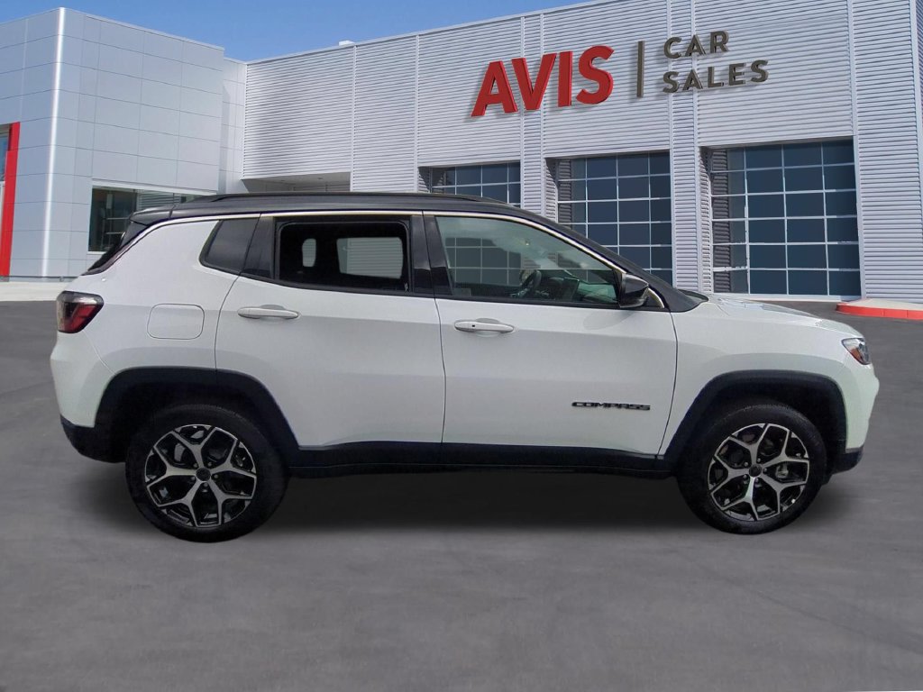 Used 2026 Jeep Compass Limited AWD/4WD image 5