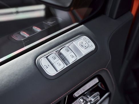 Used 2024 Mercedes-Benz G 63 AMG 4MATIC image 36