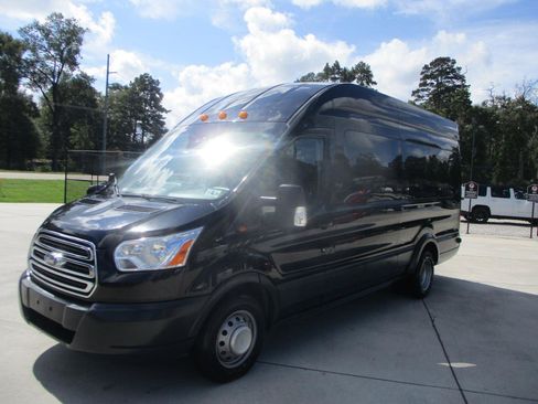 Used 2016 Ford Transit 350 XLT RWD image 24