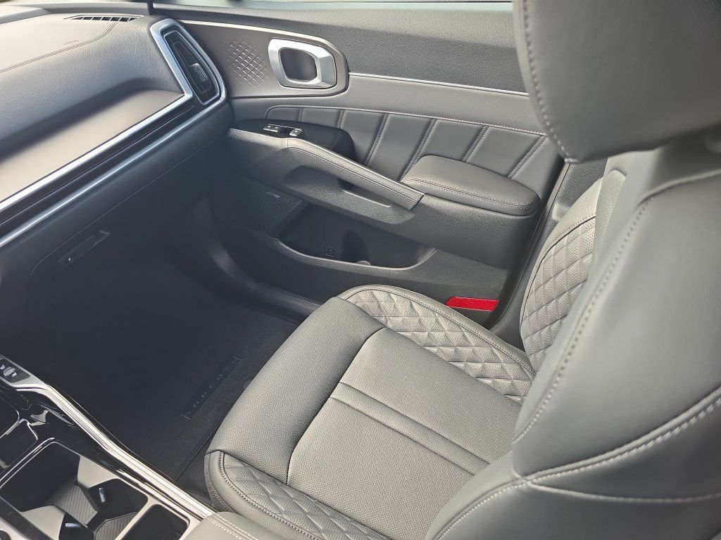 New 2026 Kia Sorento SX Prestige AWD/4WD image 15