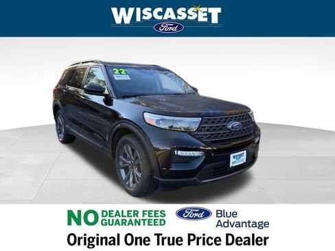 Certified 2022 Ford Explorer XLT w/ Equipment Group 202A image 1