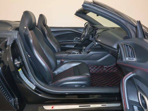 Used 2020 Audi R8 V10 performance image 45