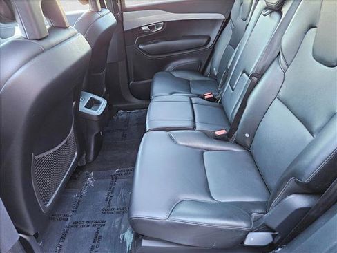 Used 2016 Volvo XC90 T5 Momentum image 18