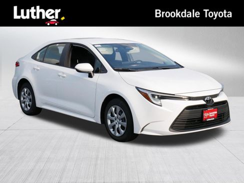 Certified 2026 Toyota Corolla LE FWD image 1