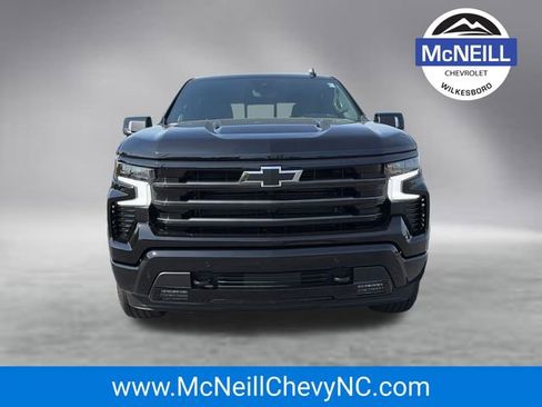 New 2026 Chevrolet Silverado 1500 High Country w/ High Country Premium Package AWD/4WD image 2