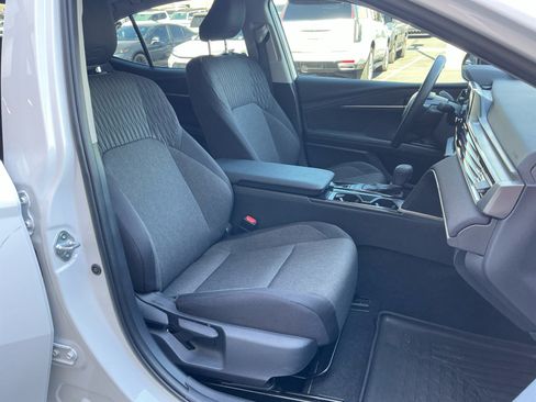 Used 2026 Toyota Camry LE FWD image 19