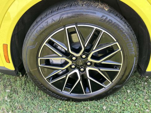 Used 2025 Ford Mustang Mach-E Premium AWD/4WD image 8