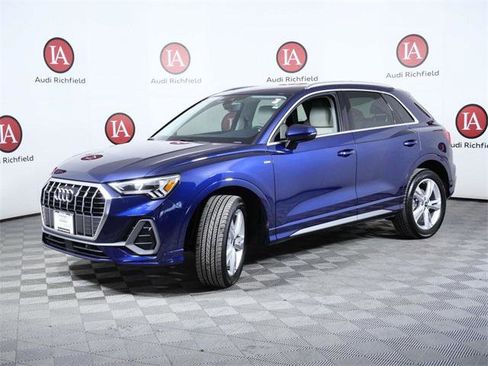 Used 2024 Audi Q3 2.0T Premium Plus image 4