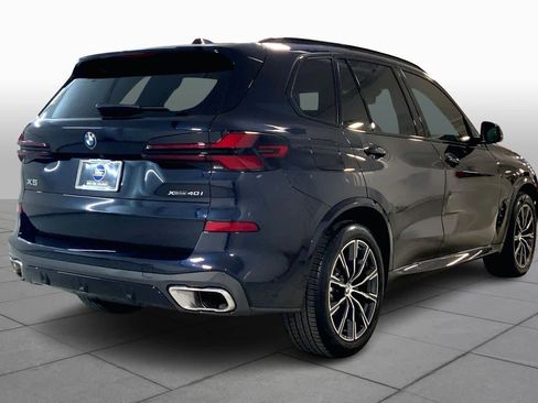 Used 2025 BMW X5 xDrive40i w/ M Sport Package image 12