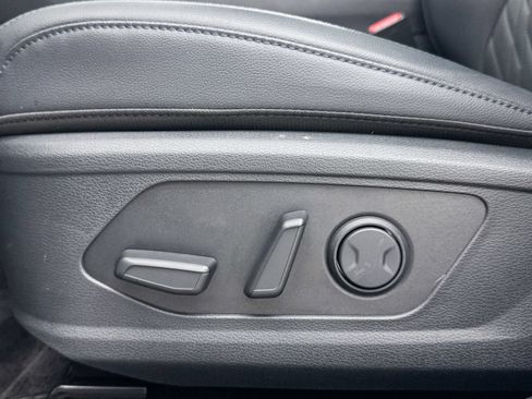 Used 2025 Kia Sportage X-Line AWD/4WD image 27