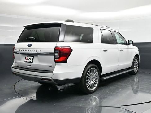Used 2024 Ford Expedition Max Limited image 10