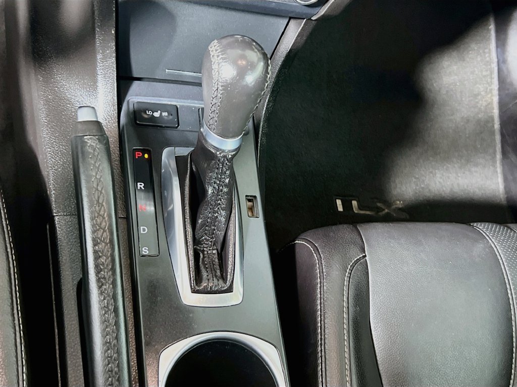 Used 2021 Acura ILX w/ Premium Package FWD image 21