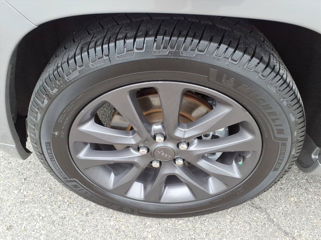 Used 2019 Jeep Grand Cherokee High Altitude AWD/4WD image 10