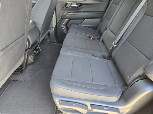 New 2026 Chevrolet Suburban LS RWD image 21