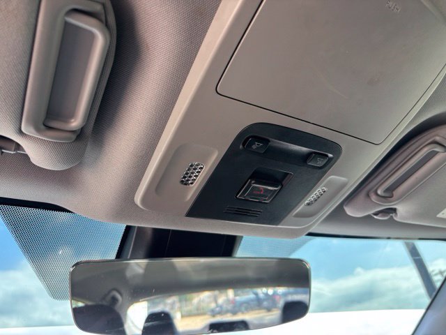 Used 2023 Toyota Camry SE FWD image 23