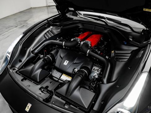 Used 2016 Ferrari California T image 89