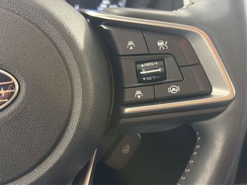 Used 2022 Subaru Ascent Touring AWD/4WD image 8