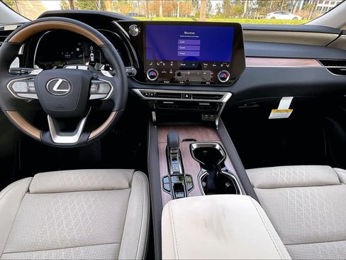 New 2026 Lexus RX 450h Luxury image 5