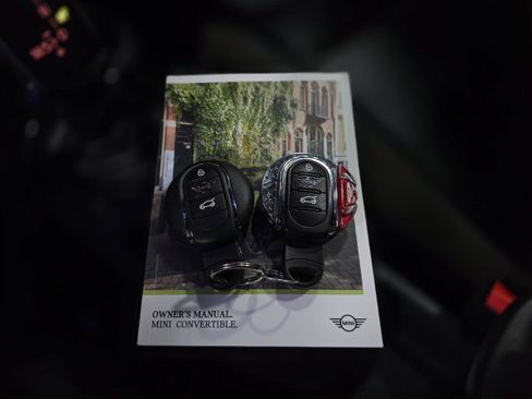 Used 2022 MINI Cooper John Cooper Works w/ Driver Assistance Package FWD image 38