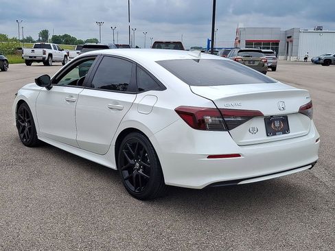 Used 2025 Honda Civic Sport image 21