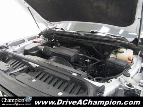 Used 2024 GMC Sierra 2500 Pro w/ Convenience Package image 42