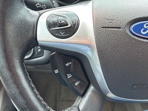 Used 2014 Ford C-MAX SE FWD image 12