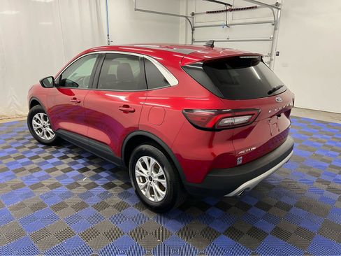 Used 2023 Ford Escape Active image 9