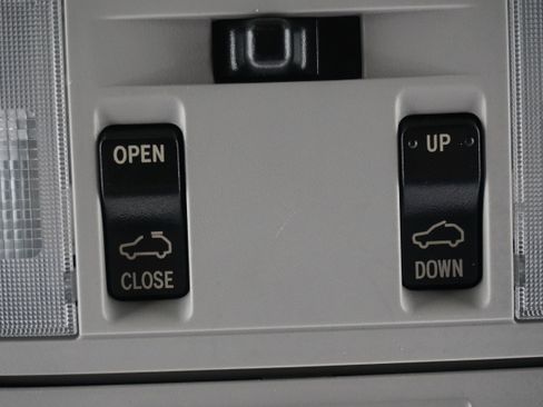 Used 2016 Toyota RAV4 XLE image 20