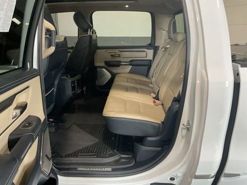 Used 2021 RAM 1500 Limited AWD/4WD image 19