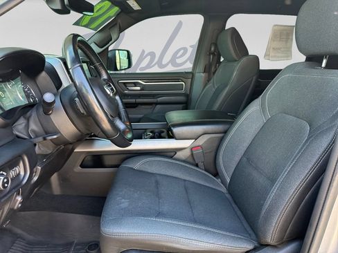 Used 2019 RAM 1500 Big Horn AWD/4WD image 13