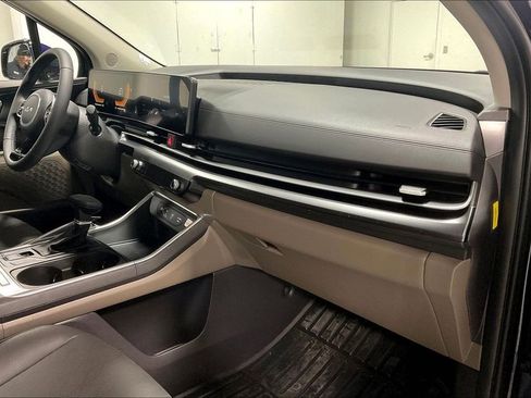 New 2026 Kia Carnival image 10