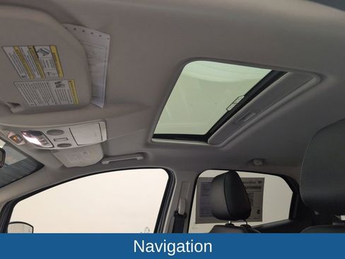 Used 2022 Ford EcoSport Titanium w/ Interior Protection Package image 8