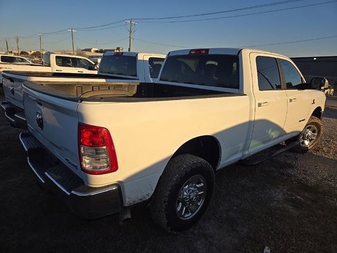 Used 2022 RAM 2500 Big Horn w/ Cold Weather Group image 4
